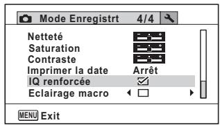 Mode Enregistrt 4/4 Netteté Saturation Contraste Imprimer la date Arrêt IQ renforcée ✓ Eclairage macro ← □ MENU Exit