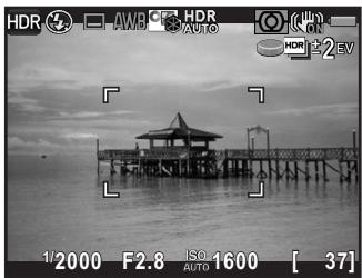 PENTAX K-01 - Utilisez la molette pour régler la plage dans laquelle changer l'exposition. - 1