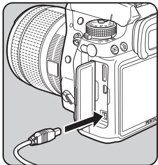PENTAX K-5 II - Utilisation de l'adaptateur secteur (en option) - 2
