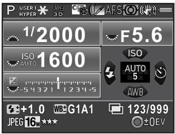 PENTAX K30 - - Écran de contrôle LCD - 1