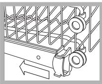 SCHOLTES LPE 733A X - Non sollevare o abbassare MAI il cesto su un solo lato. - 1