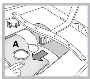 SCHOLTES LPE 733A X - Pulire i filtri - 3