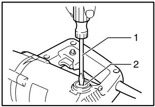 MAKITA JN3200 - Reemplazo de las escobillas de carbón - 2