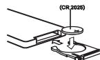 CLARION CZ309E - De Batterij installeren - 1