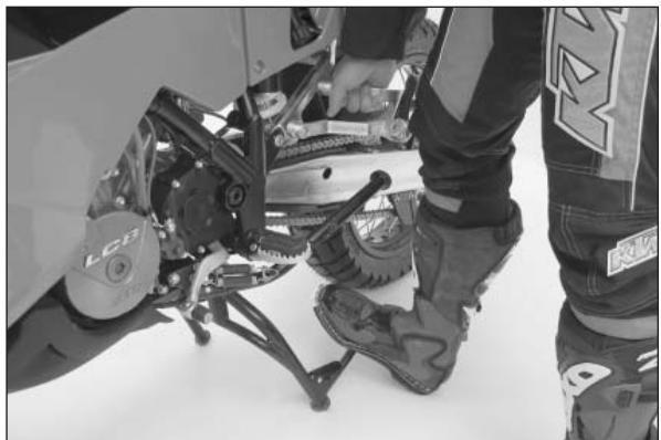 KTM 950 ADVENTURE - Attention - 2