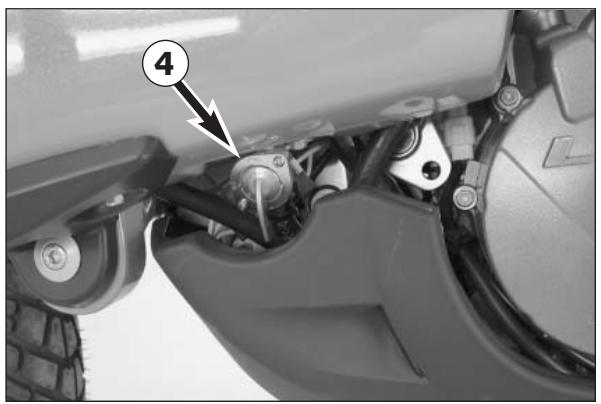 KTM 950 ADVENTURE - Bouton d'arrêt d'urgence, contacteur électrique, bouton de démarreur - 4