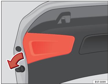 SEAT LEON 3 - Dépose du support d'ampoule - 1