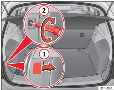 SEAT LEON 3 - Dépose du feu arrière - 1