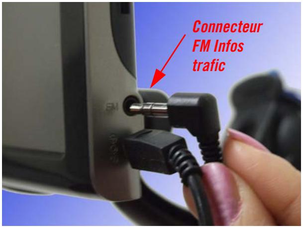 MAGELLAN MAESTRO 5310 - Brancher l'antenne info traffic - 1