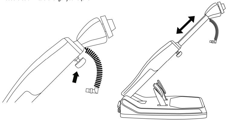 THRUSTMASTER FERRARI WIRELESS F430 COCKPIT - ADJUSTING THE TILT AND LENGTH OF THE DRIVING POSITION - 3