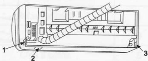 FIRSTLINE FCS12000 - Repositionnement du flexible de vidange - 2