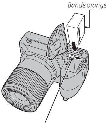 FUJI FINEPIX SL1000 - Insertion de la batterie et d'une carte mémoire - 4