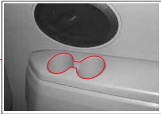 SSANGYONG RODIUS - Porte-gobelets (côté droit) - 1