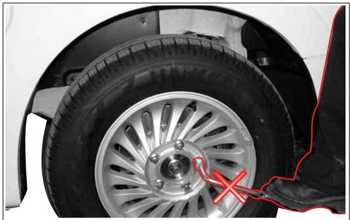 SSANGYONG RODIUS - AVERTISSEMENT - 3