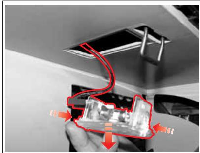 SSANGYONG RODIUS - Lampe de la boîte à gants - 1