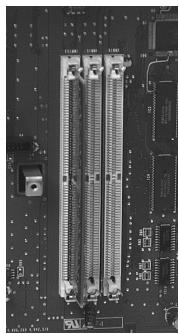 OKI COLOR8 - Installing the SIMM Card - 3