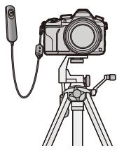 PANASONIC LUMIX DMC-FZ2000 - Déclencheur à distance (en option) - 1