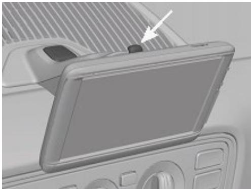 NAVIGON SEAT PORTABLE SYSTEM - Oter l'appareil de navigation du support - 1