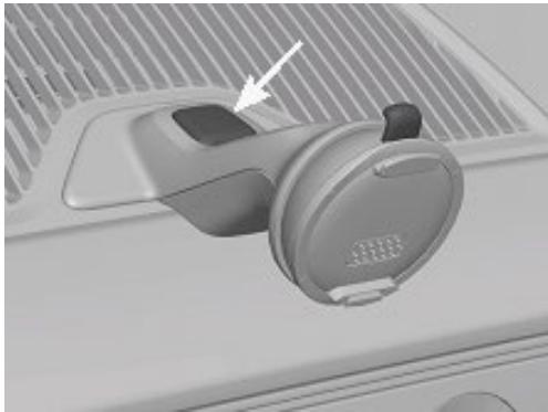 NAVIGON SEAT PORTABLE SYSTEM - Démontage du support - 1