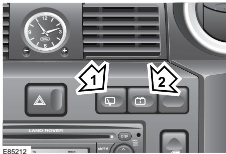 LAND ROVER DEFENDER - Essuie-glace et lave-glace ARRIRE - 1