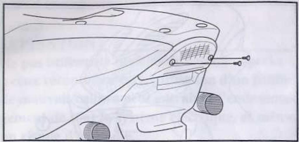 MBK NITRO - Remplacement de l'ampoule du feu arrière - 1