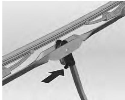 CHEVROLET SPARK - Remplacement des balais d'essuie-glace - 1