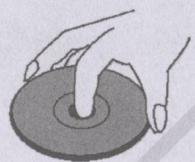 ESSENTIELB DVD HD1P - Maniement des disques - 1