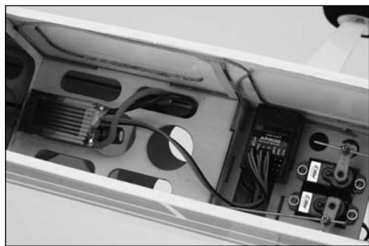 SPEKTRUM DX5E - EMFPÄNGEREINBAU - 2