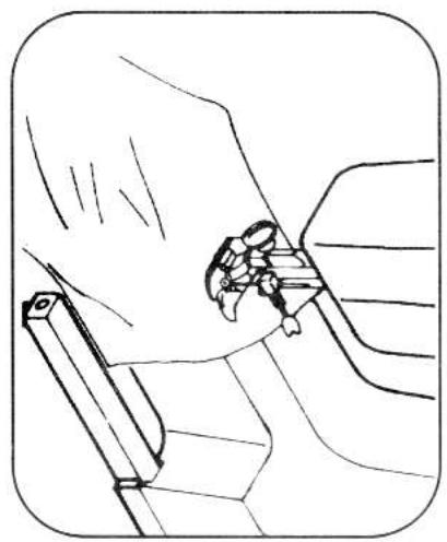 TRIOMPH ETF 947 - COUDRE A BRAS LIBRE - 1