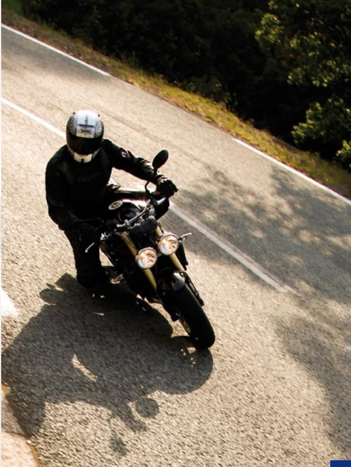 TRIUMPH SPRINT ST - Daytona 675 - 13