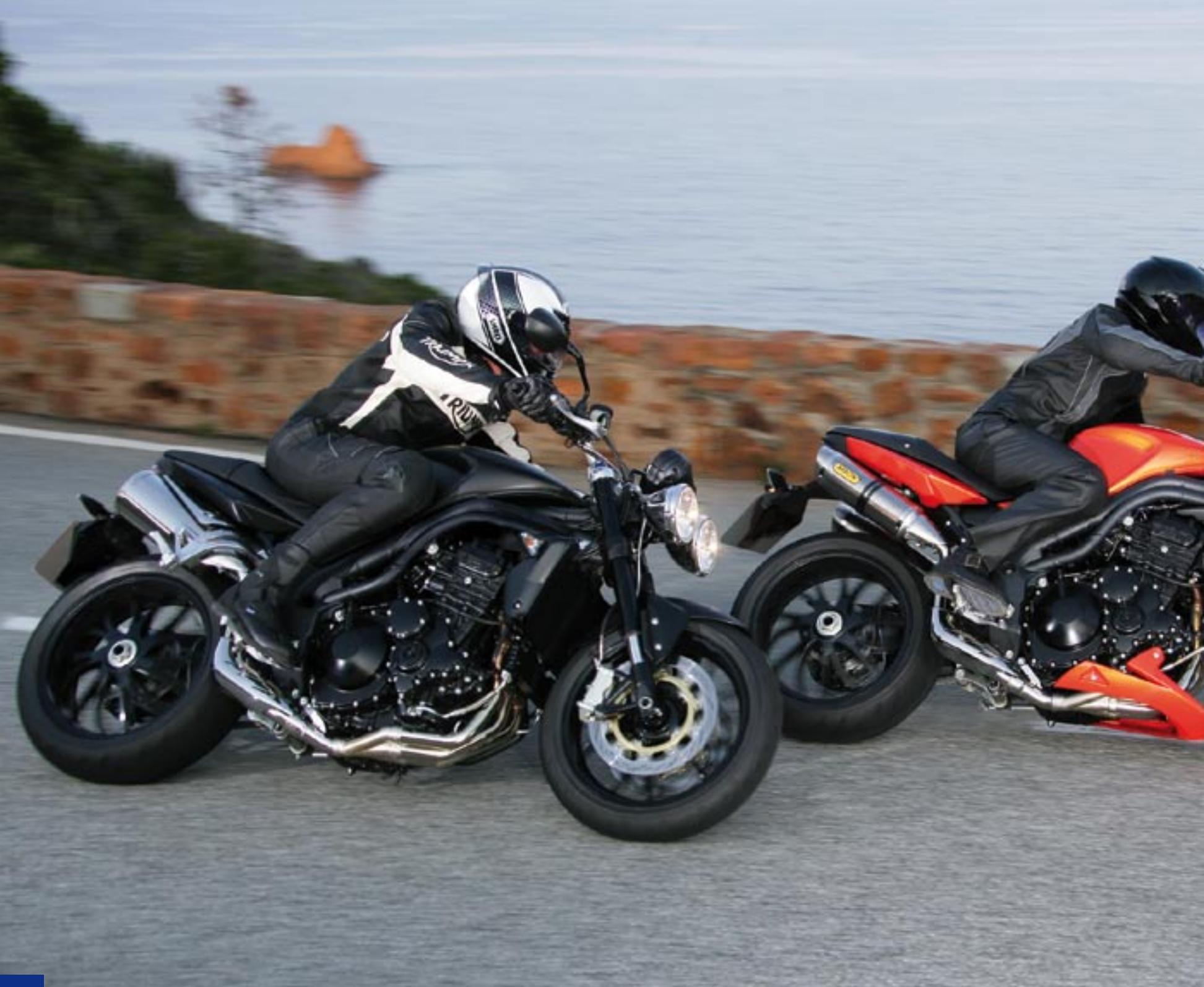 TRIUMPH SPRINT ST - Daytona 675 - 43