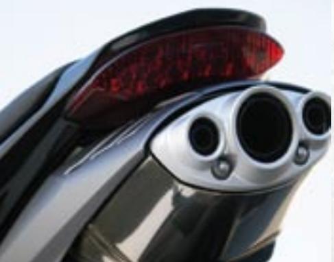 TRIUMPH SPRINT ST - Daytona 675 - 7