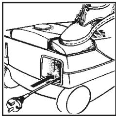 PROGRESS MAX2000TRI - Ligar o tubo flexivel de aspiracao - 1