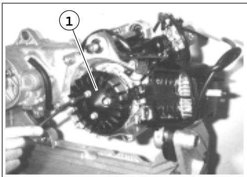 MALAGUTI FIREFOX F15 - Rimuovere: - 1