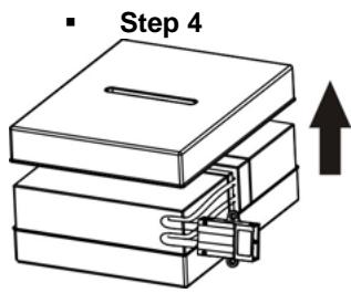 INFOSEC X4 SINUS 1500 RT, X4 SINUS 2000 RT - Battery replacement - 4