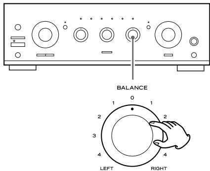 TEAC AR-650 - Einstellen der Laufsprecher-Balance - 1