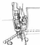 JUKI PRESSER FOOT - Comment utiliser le pied de guidage pour ourlet invisible/universel - 8