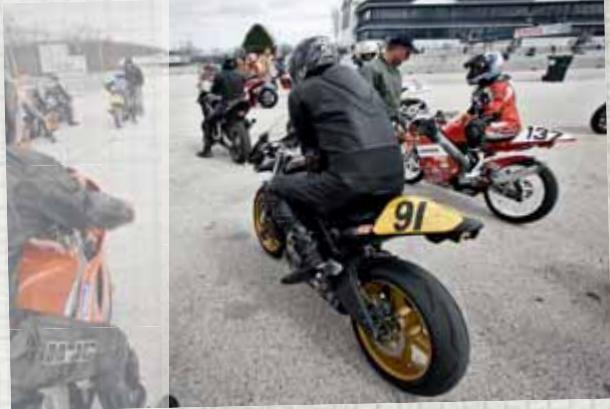 BUELL XB9SX - NOUS NOUS PRESENTONS.    NOUS SOMMES LA BUELL    MOTORCYCLE COMPANY    DE EAST TROY, DANS LE    WISCONSIN. Un petite ville sans aucun doute!    A peine 4231 habitants. Loin de tout. - 8