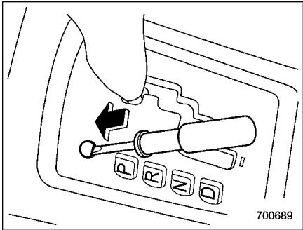 SUBARU FORESTER 2010 - ■ Neutralisation du système de sécurité de levier/selecteur - 1