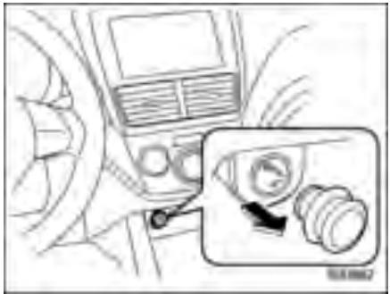 SUBARU FORESTER 2010 - Prises de courant pour accessoire - 1