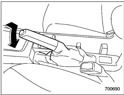 SUBARU FORESTER 2010 - Frein de stationnement - 1