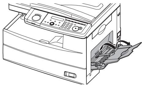 MURATEC MFX-1330 - Chargement de papier dans l'introducteur manuel - 1