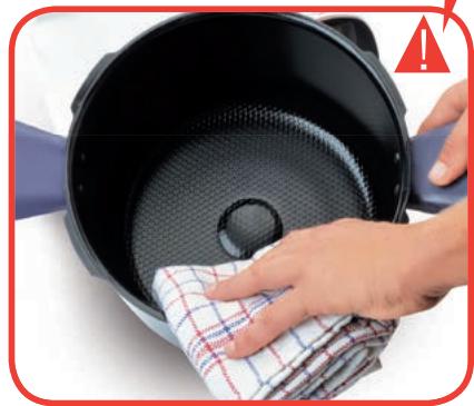 MOULINEX COOKEO USB CE702100 - nettoyage entretien - 4