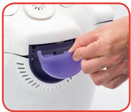MOULINEX COOKEO USB CE702100 - OUVERTURE DU COUVERCLE : - 2