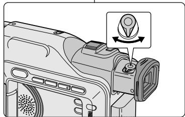 SAMSUNG SC-D305 - Adjusting the Focus - 1
