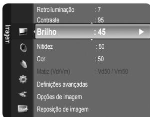 SAMSUNG LE19C431C4W - Ajustar o brilho para 80 - 3