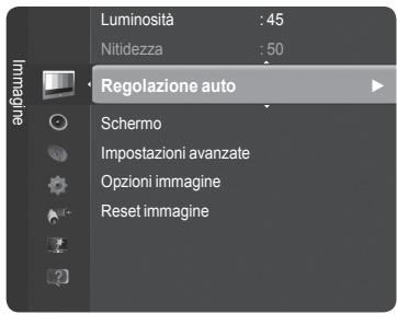 Luminosità : 45 Nitidezza : 50 Regolazione auto Schermo Impostazioni avanzate Opzioni immagine Reset immagine