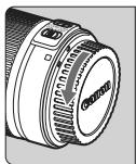 CANON EOS 1300D - Montage de l'objectif - 1