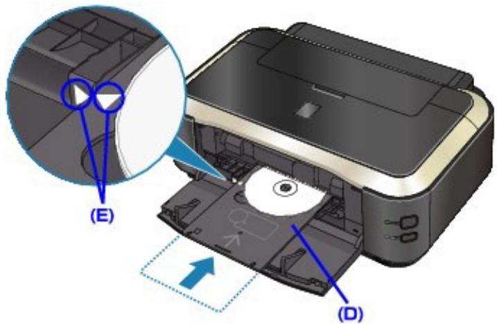 CANON PIXMA IP4850 - Insérez le bac disque tout croit jusqu'à ce que la flèche ( ) située sur le panneau interne soit presque alignée avec la flèche ( ) située sur le bac disque. - 1