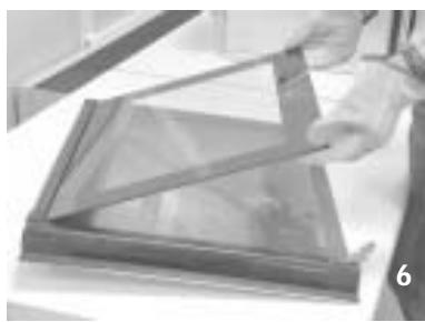 WHIRLPOOL AKZ 642/IX - Pour remonter la porte : - 1